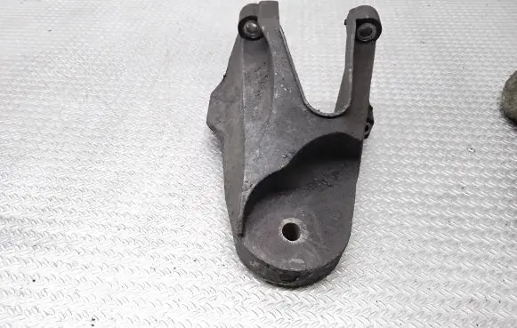 Ford Transit Engine mounting bracket 6C116037AA