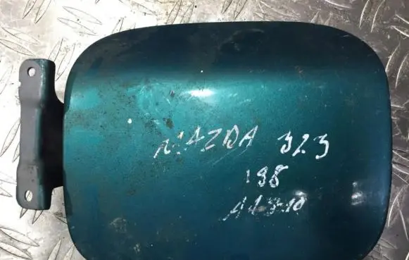 Mazda 323 Fuel tank cap