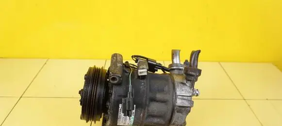 Volvo V60 Air conditioning (A/C) compressor (pump) P31315453 D5204T3