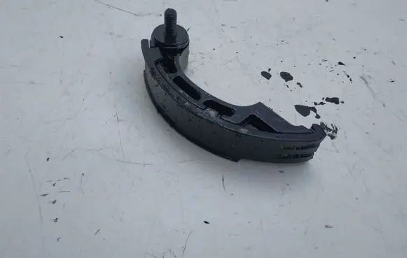 Nissan Navara D40 other engine part
