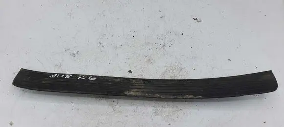 Toyota Avensis T220 Rear sill trim cover 67916