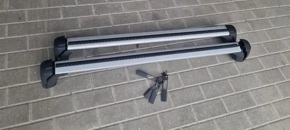 Toyota RAV 4 (XA50) Roof transverse bars on the 
