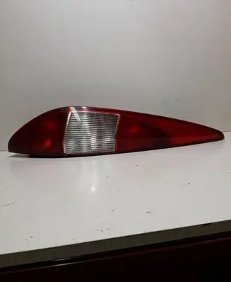 Ford Mondeo Mk III Rear/tail lights 1S7113405C