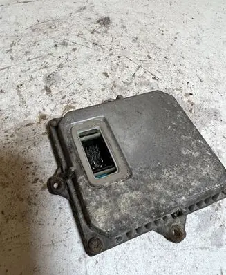 Mercedes-Benz C W203 Headlight ballast module Xenon 1307329087