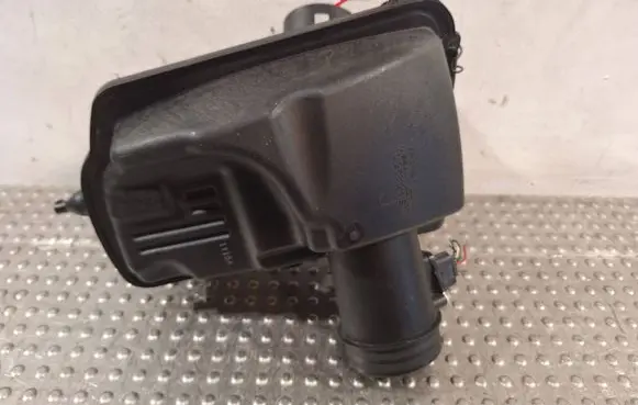 Renault Koleos I Air filter box S17986811 1026323S01