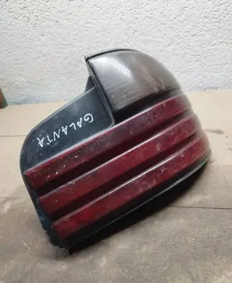 Mitsubishi Galant Eterna Rear/tail lights 0438575r