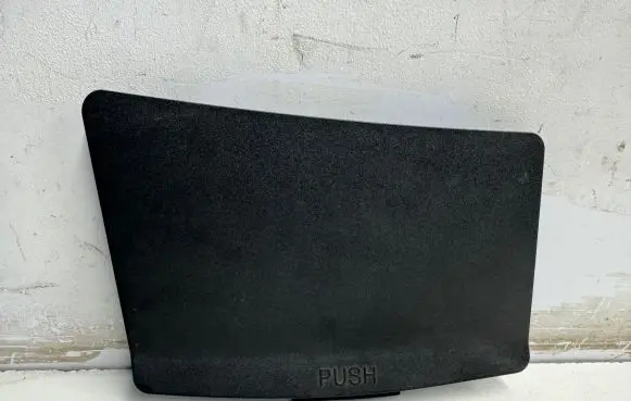 Audi Q7 4M Other interior part 4M2819447