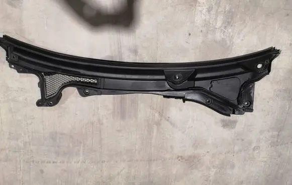 Wiper trim