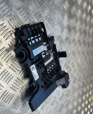 Volvo XC90 Positive wiring loom 31499159