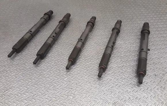 Audi A4 S4 B6 8E 8H Fuel injectors set 059130201F