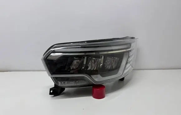 Renault Trafic III (X82) Headlight/headlamp 260601790R 1EX01472101 1EX014721