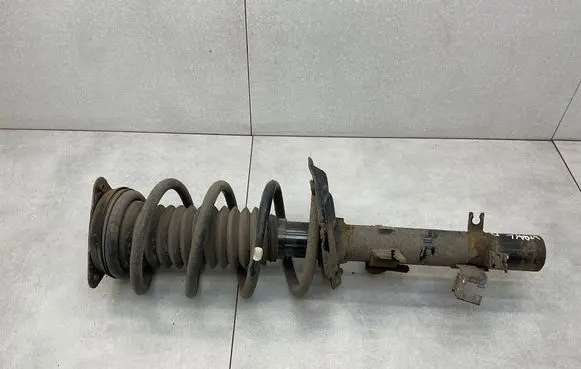 Nissan X-Trail T32 Front shock absorber/damper