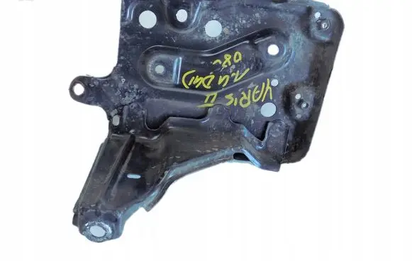 Toyota Yaris Battery tray 