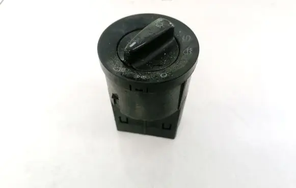 Volkswagen PASSAT B5 Light switch 3b0941531c