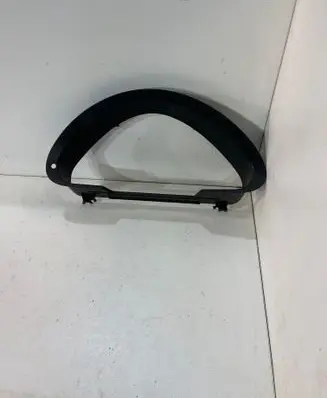 Mercedes-Benz E W211 Dashboard trim A2116890439 P0081619
