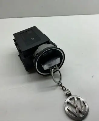 Volkswagen PASSAT B6 Ignition lock 3C0905843R 124019013858 33303401