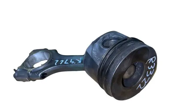 Mercedes-Benz Sprinter W901 W902 W903 W904 Piston with connecting rod