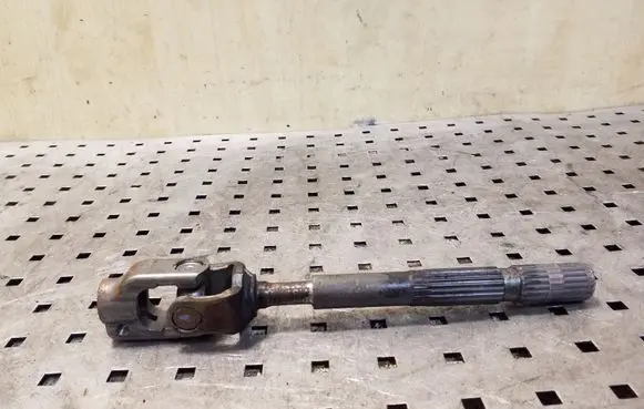 Honda CR-V Steering column universal joint