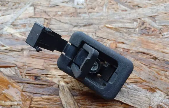 Renault Koleos I Other trunk/boot trim element