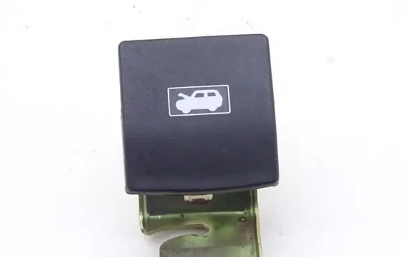 SsangYong Rexton Engine bonnet/hood lock release cable SSANGYONG_REXTON_01-06_RĄCZKA_MASKI