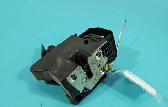 Dacia Sandero Front door lock 805039362RB IMPRK1441631