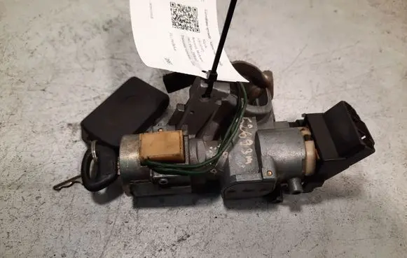 Mazda 626 Ignition lock SL17
