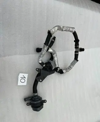 Volvo XC60 Water pump 32222255 23112118098