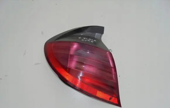 Mercedes-Benz C W202 Rear/tail lights