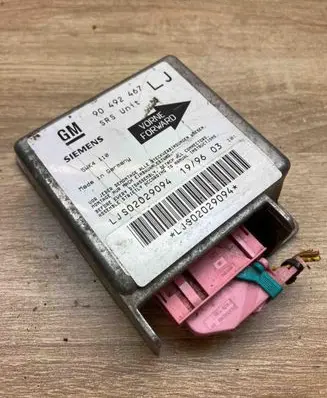 Opel Omega B1 Airbag control unit/module 90492467 5WK4110 Used