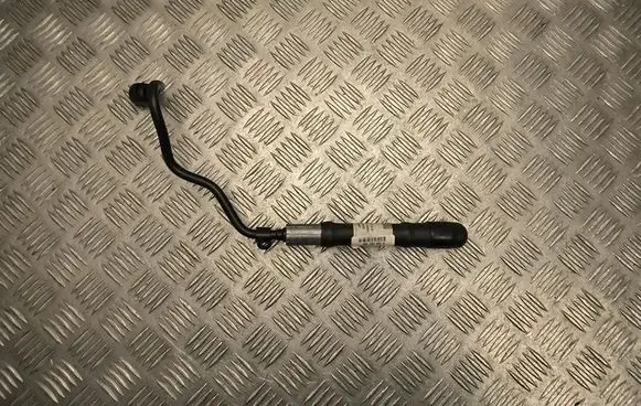 Audi A6 S6 C5 4B Oil fill pipe 4B0422893A