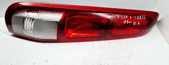 Nissan X-Trail T30 Rear/tail lights