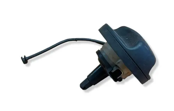 BMW 1 E82 E88 Fuel tank filler cap 7222392