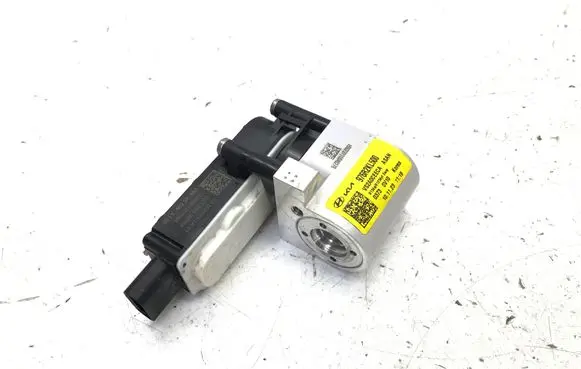 KIA EV9 Air conditioning (A/C) expansion valve 976R2KL500 VS2A0CEECA 132188800084