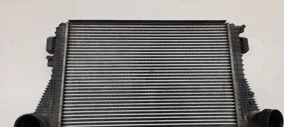Skoda Octavia Mk2 (1Z) Intercooler radiator 1K0145803E