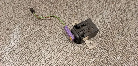 Porsche Cayenne (9PA) Battery relay fuse 4F0915519