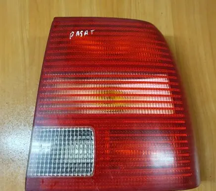 Volkswagen PASSAT B5 Rear/tail lights 3B5945096F