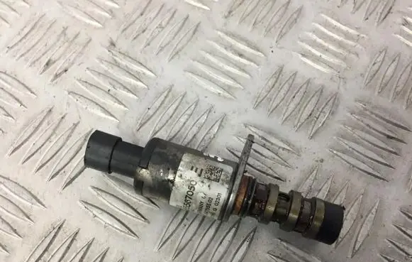 Opel Insignia A Camshaft vanos timing valve 55567050 f-347555.02