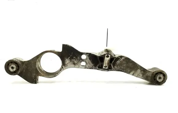 Mercedes-Benz Vito Viano W639 Front differential bracket A6393350111