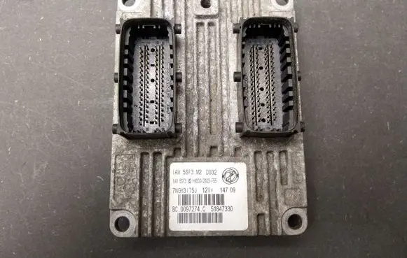 Nissan Primera Engine control unit/module 51847330 IAW5SF3M2DO32