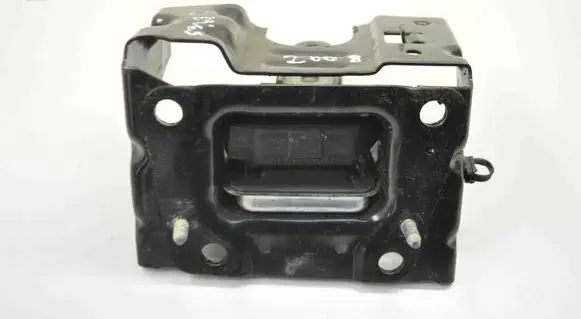 Peugeot 2008 I Gearbox mount 9801521580