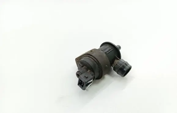 Volvo XC90 Vacuum valve 31104896