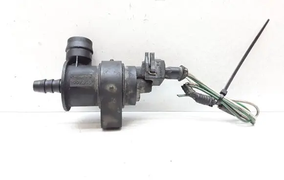 Volvo S60 Vacuum valve 31104896