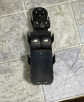 Peugeot 407 Electric window control switch 96468705