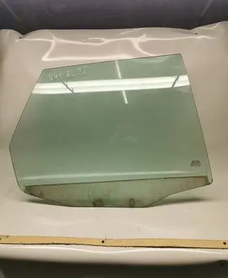Volvo S40, V40 Rear door window glass 43R01022