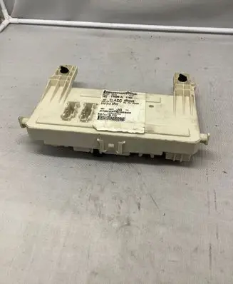 Ford Focus Fuse module 7M5T14A073