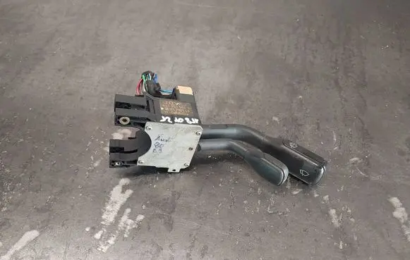 Audi 80 90 B3 Wiper switch 443953503D 01210143