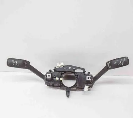 Volkswagen Tiguan Indicator stalk 5Q1953507 10141984