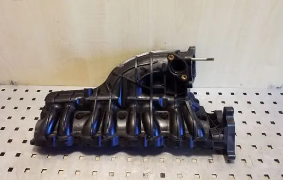KIA Sportage Intake manifold 283102F310