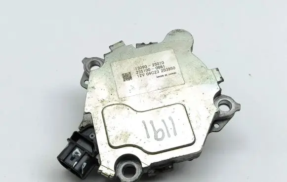 Toyota RAV 4 (XA50) Camshaft vanos timing valve 1309025010