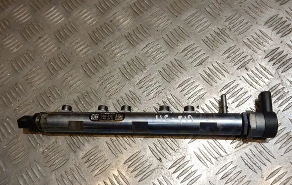 BMW 5 F10 F11 Fuel main line pipe 0445214183 7809128 46142